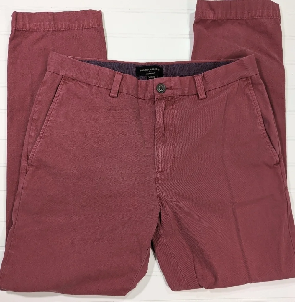 Banana Republic Dusty Red Aiden Chino